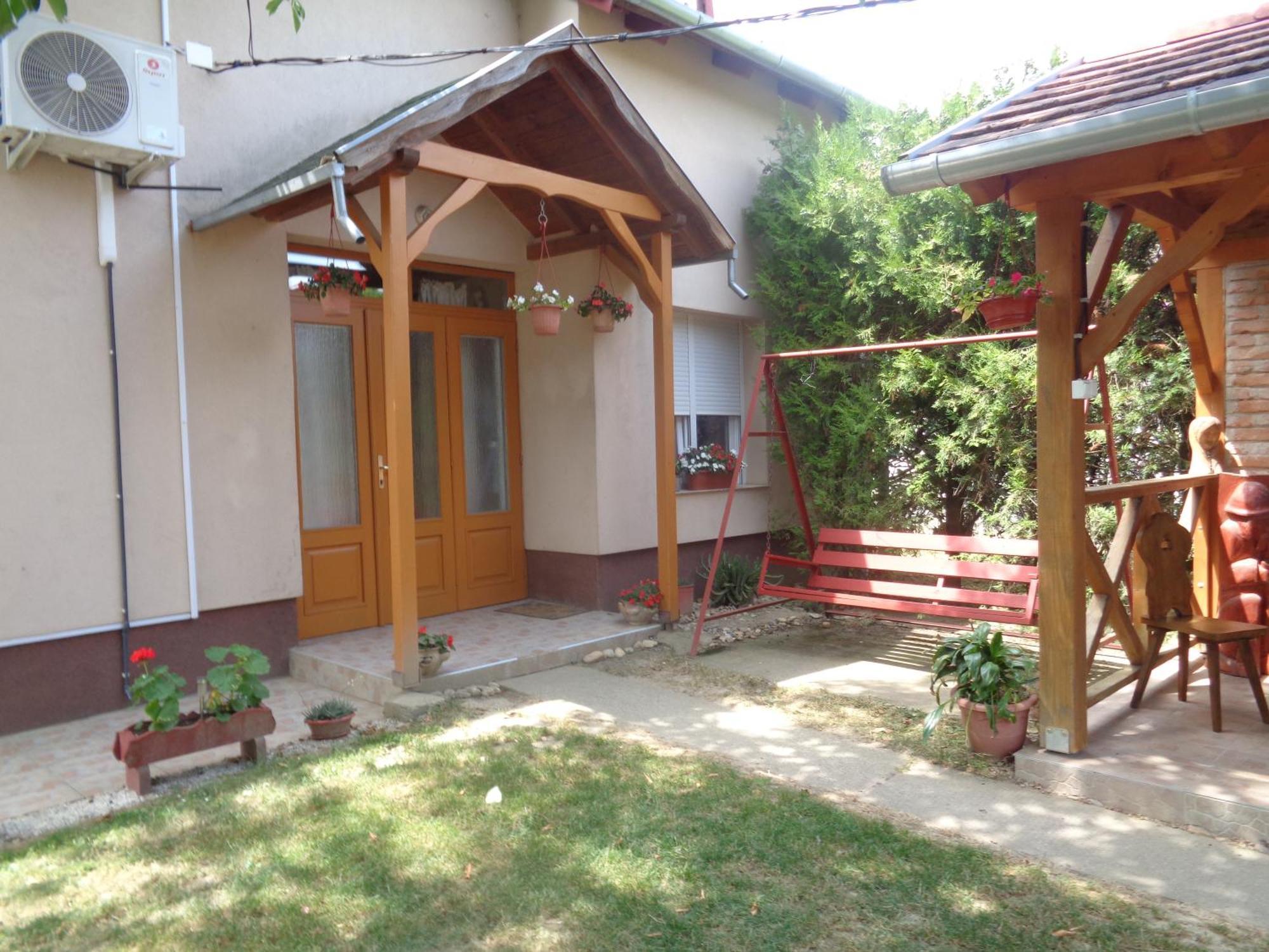 Ferienwohnung Irenke Vendeghaz Alsópáhok Exterior foto